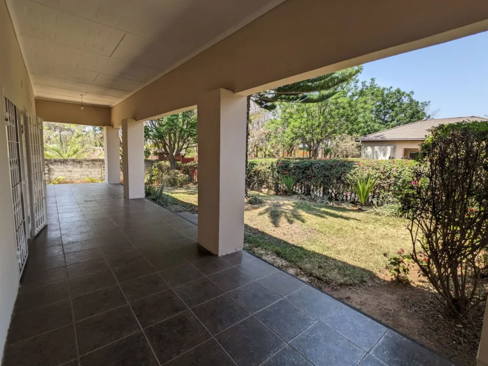 Single-storey house to rent in Leopards Hill, Zambia - 3ZA1680774 Single-storey house to rent in Leopards Hill, Zambia - 3ZA1680774