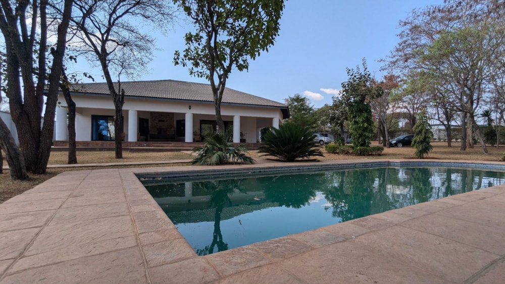 House let in Leopards Hill, Zambia - 3ZA1677988