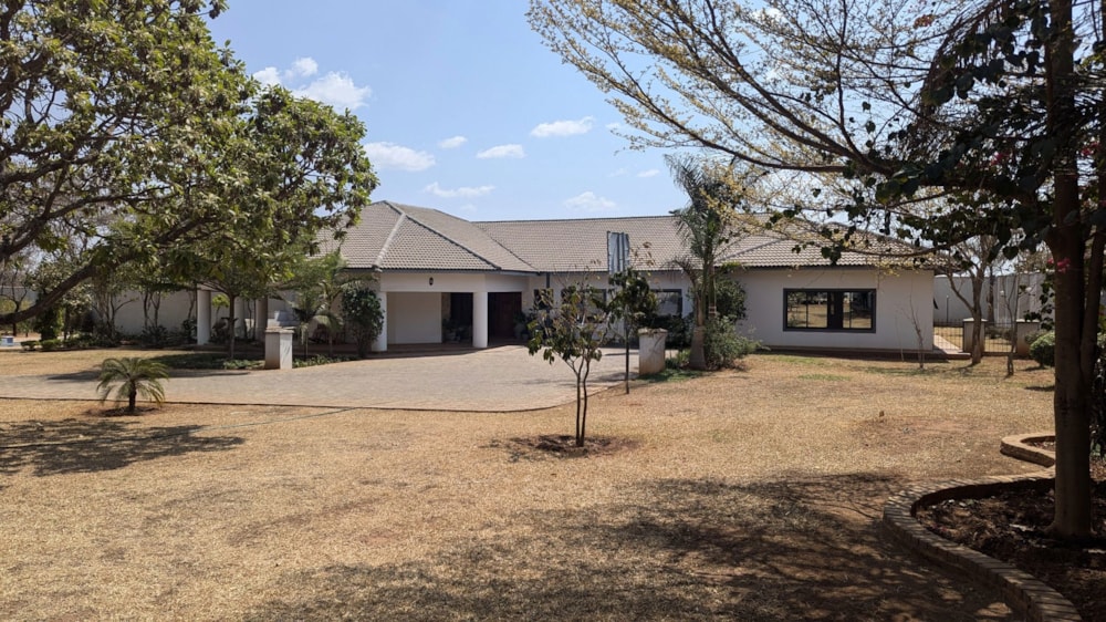 House let in Leopards Hill, Zambia - 3ZA1677988