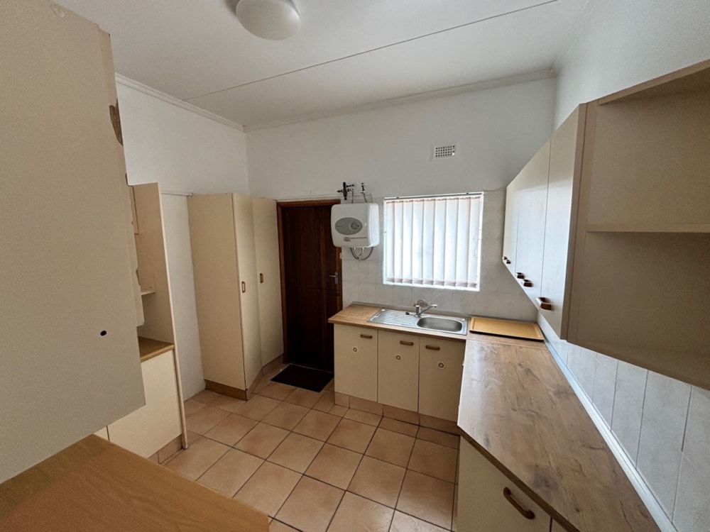 Commercial Building to rent in Newton Park - 1PLZ1677440 Commercial Building to rent in Newton Park - 1PLZ1677440