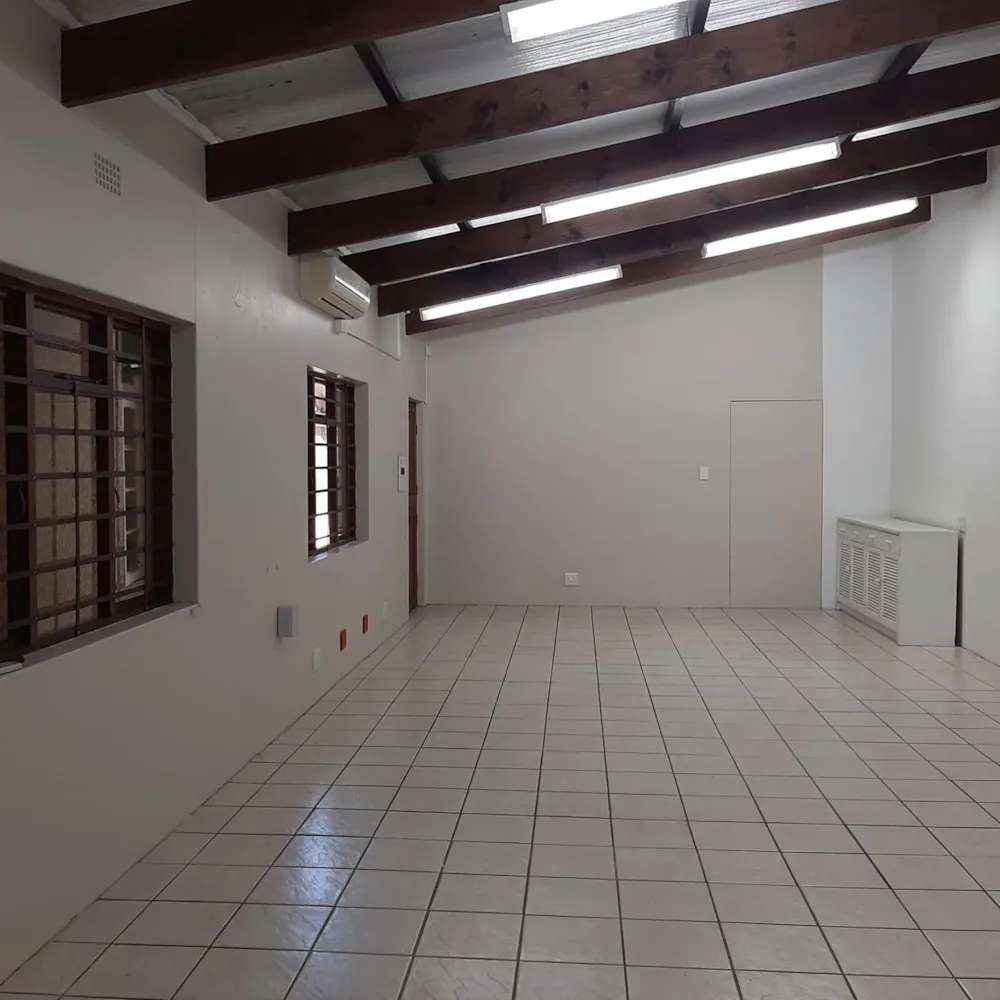 Commercial Building to rent in Port Elizabeth (Gqeberha) - 1PLZ1677447 Commercial Building to rent in Port Elizabeth (Gqeberha) - 1PLZ1677447