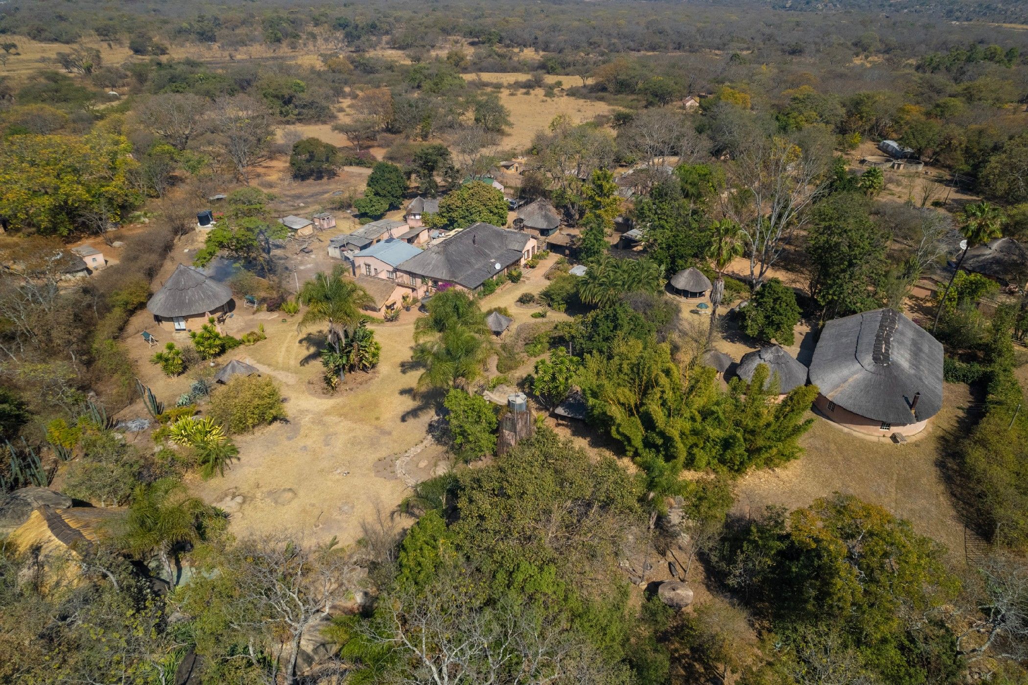 Game lodge for sale in Hatfield, Zimbabwe - 3ZB1729950