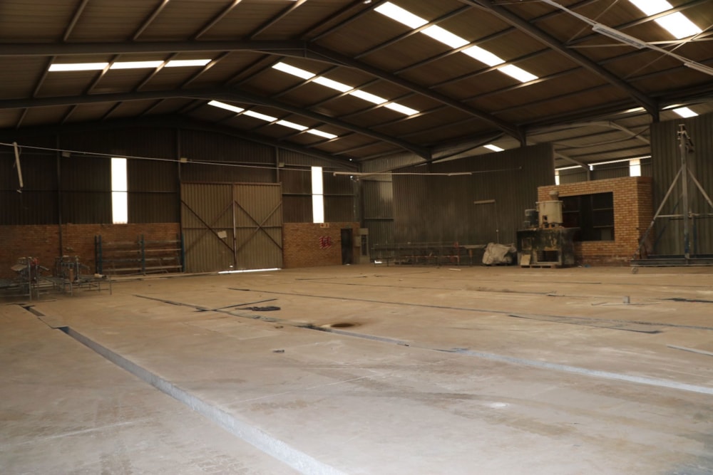 Commercial industrial property for sale in Duncanville - 1VT1677630