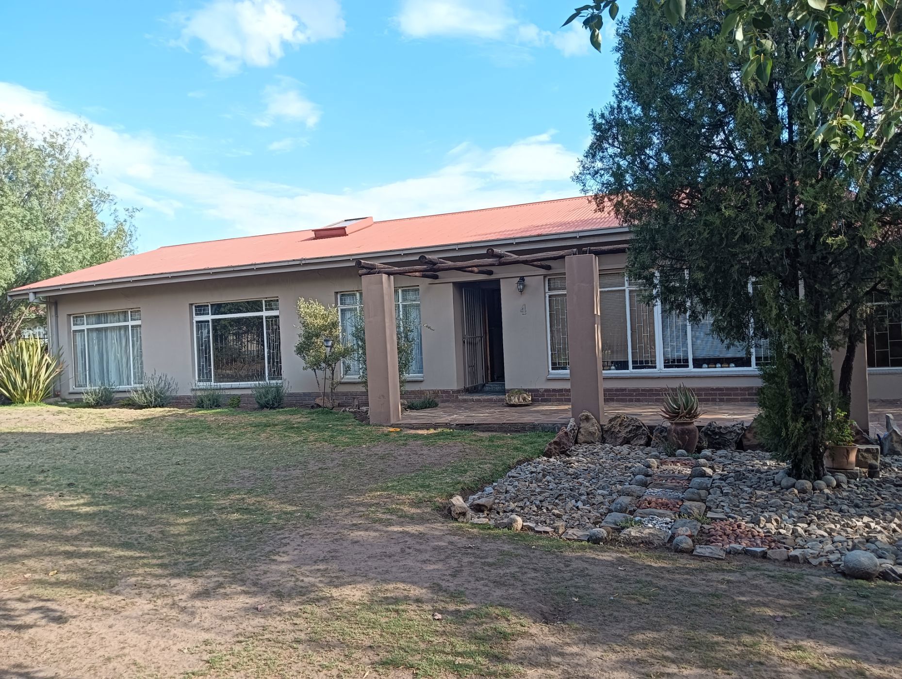 House to rent in Panorama, Bethlehem - 1BTH1737654