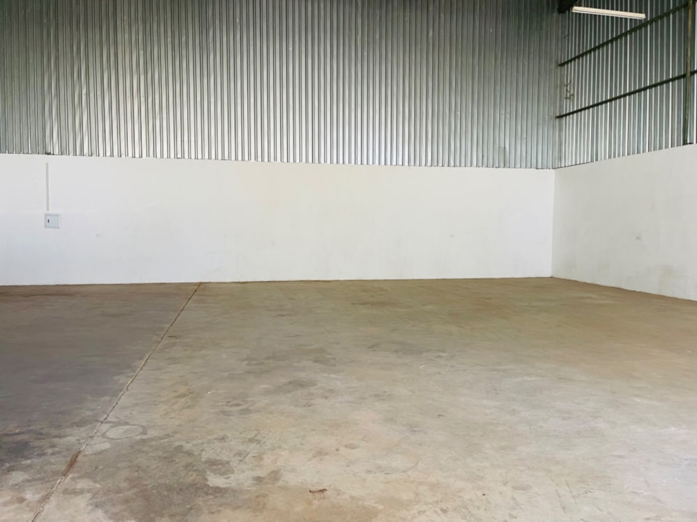Commercial industrial property to rent in Phakalane, Botswana - 3BO1677958