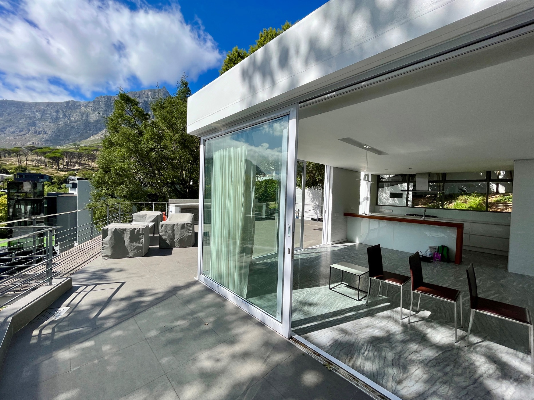 House let in Higgovale - CBL1678133