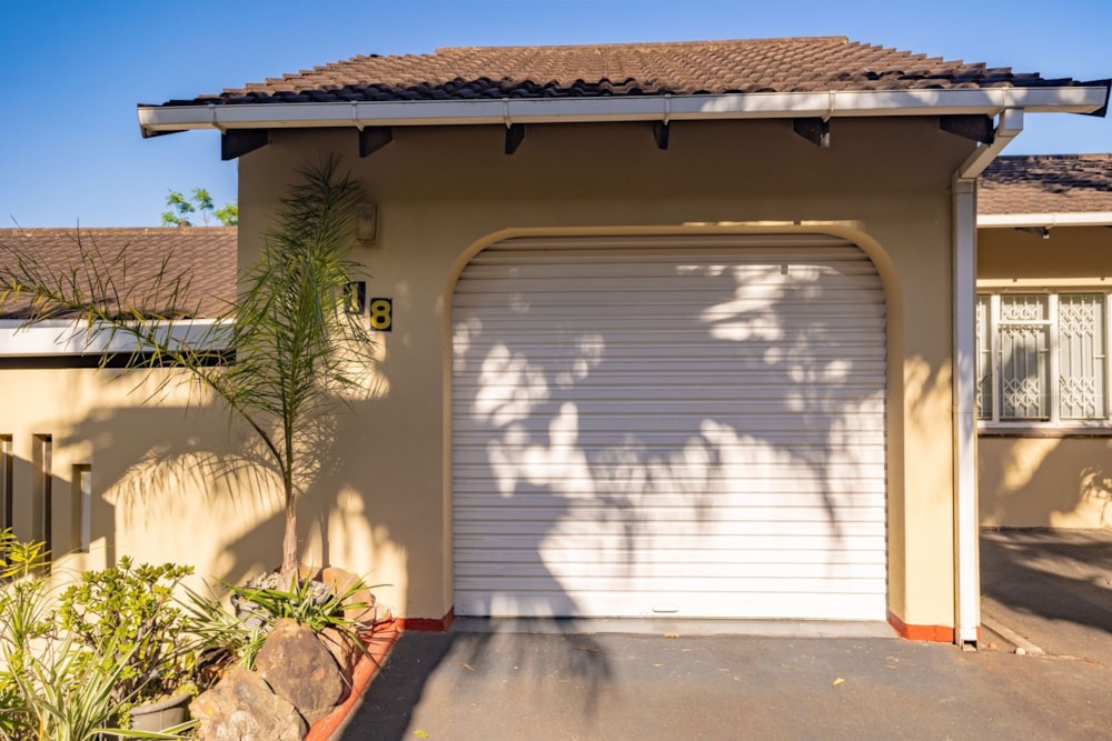 Townhouse for sale in Escombe - 1WP1678173