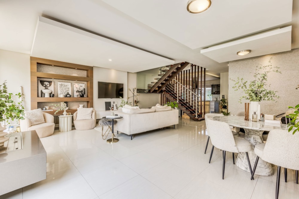 Cluster let in Bryanston - JBL1678193 Cluster let in Bryanston - JBL1678193