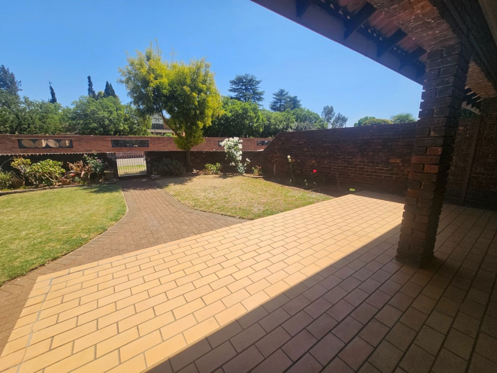 Townhouse sold in Three Rivers Proper - 1VT1678159 Townhouse sold in Three Rivers Proper - 1VT1678159