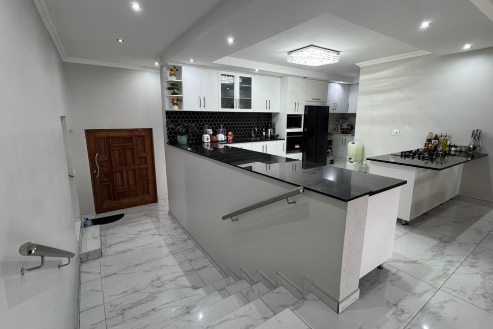 Double-storey house for sale in Elawini Lifestyle Estate - 1NS1678367