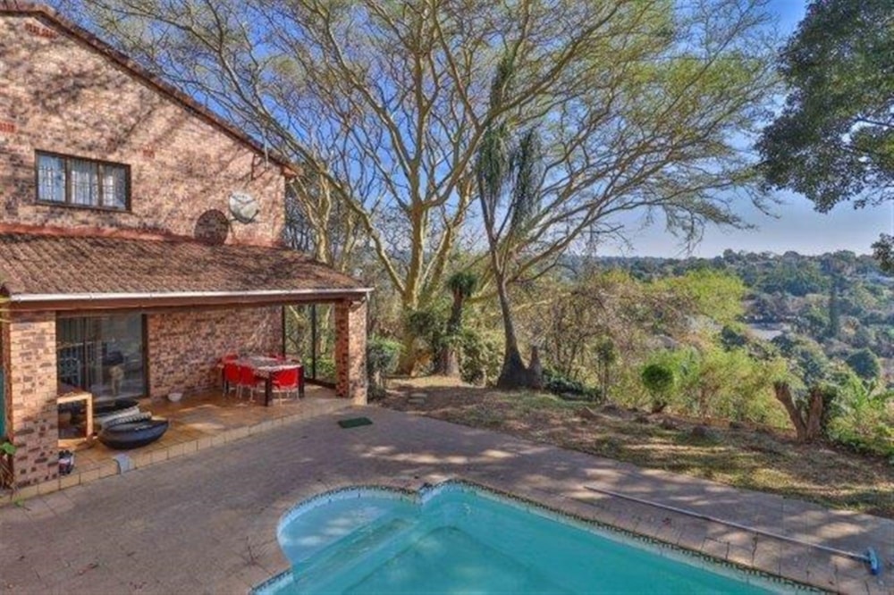 House for sale in Rouken Glen - 1WP1678345