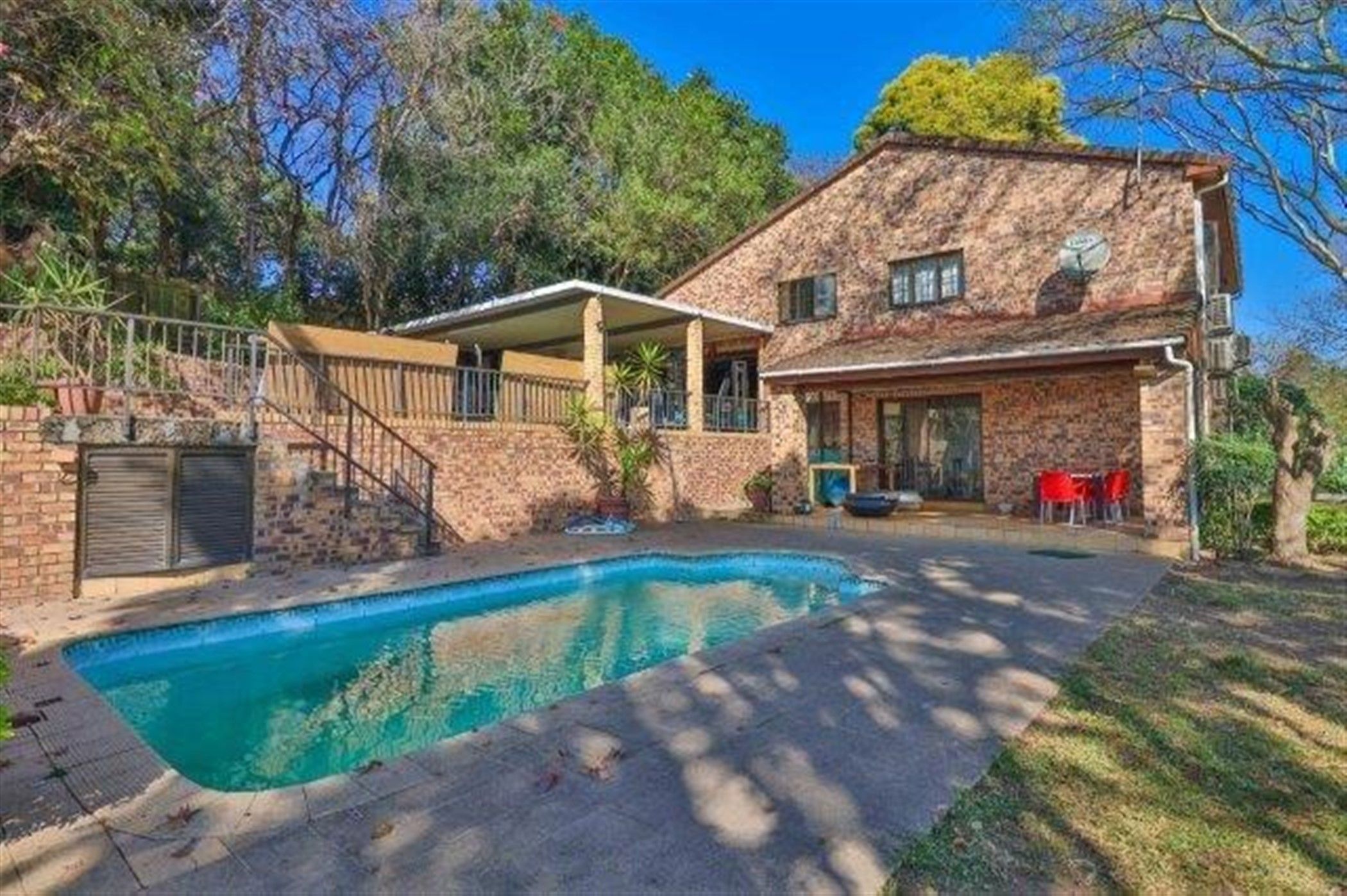 House for sale in Rouken Glen - 1WP1678345