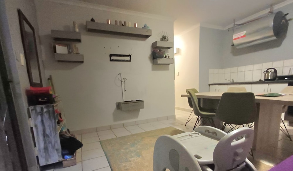 Apartment for sale in Die Hoewes - CN1678751