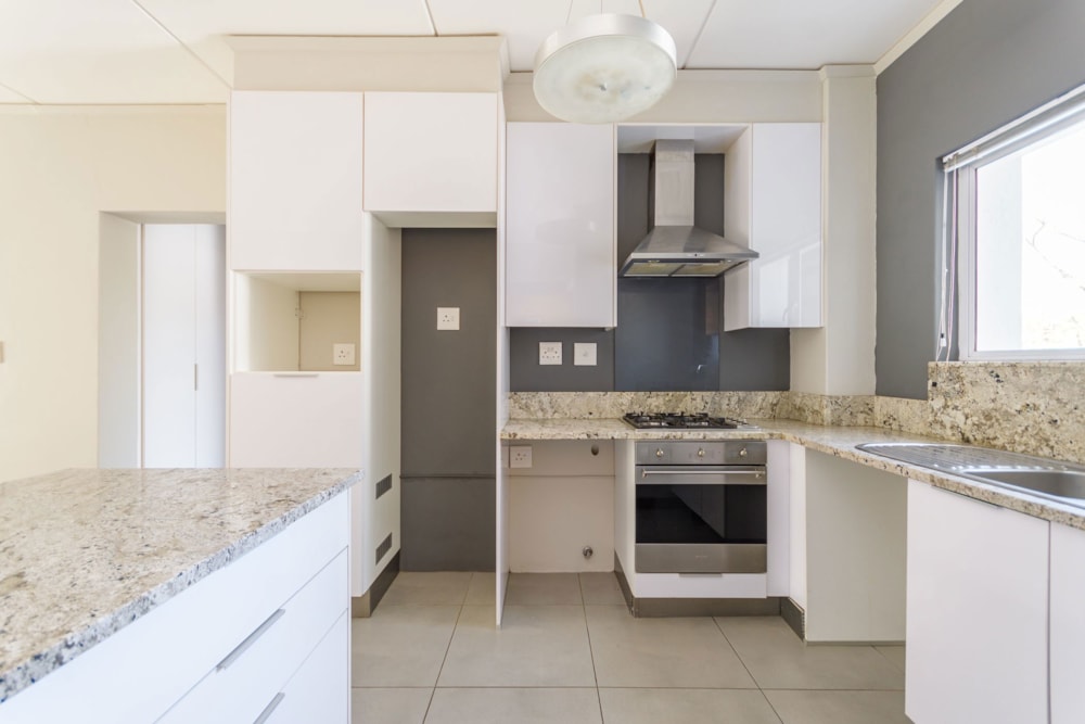 Apartment sold in Bryanston - HP1678478 Apartment sold in Bryanston - HP1678478