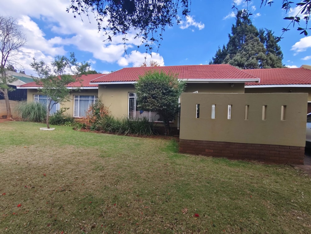 House for sale in Vanderbijlpark SE 2 - 1VT1702216 House for sale in Vanderbijlpark SE 2 - 1VT1702216