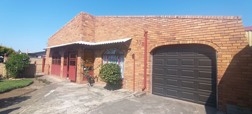 House for sale in Lennoxton - 1NW1678896