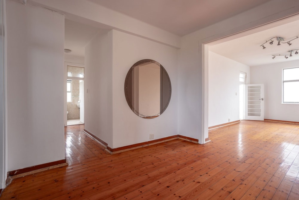 Apartment sold in North Beach Durban - 1DA1678638 Apartment sold in North Beach Durban - 1DA1678638