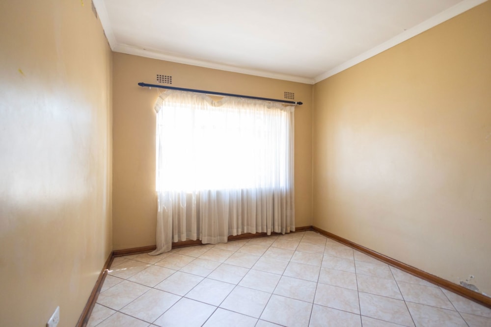 Apartment for sale in Waterfalls, Zimbabwe - 3ZB1678655
