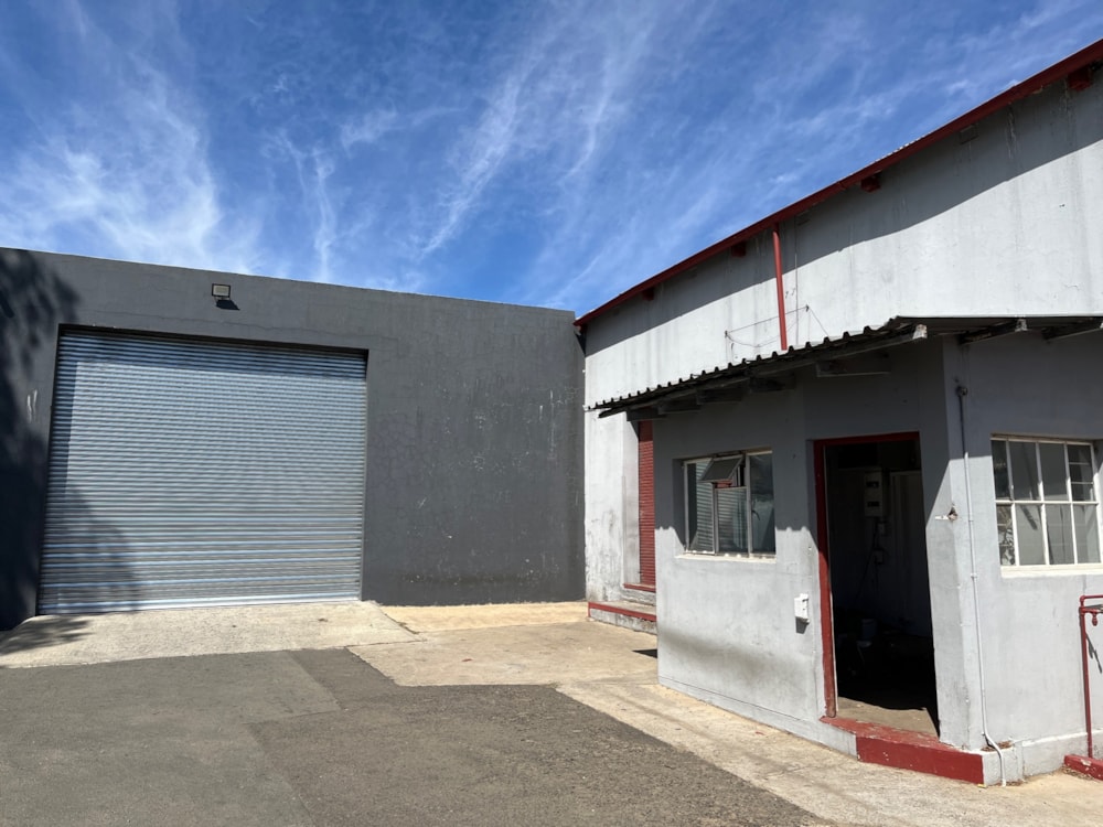 Commercial industrial property to rent in Oos Einde, Bloemfontein - 1BX1679495 Commercial industrial property to rent in Oos Einde, Bloemfontein - 1BX1679495