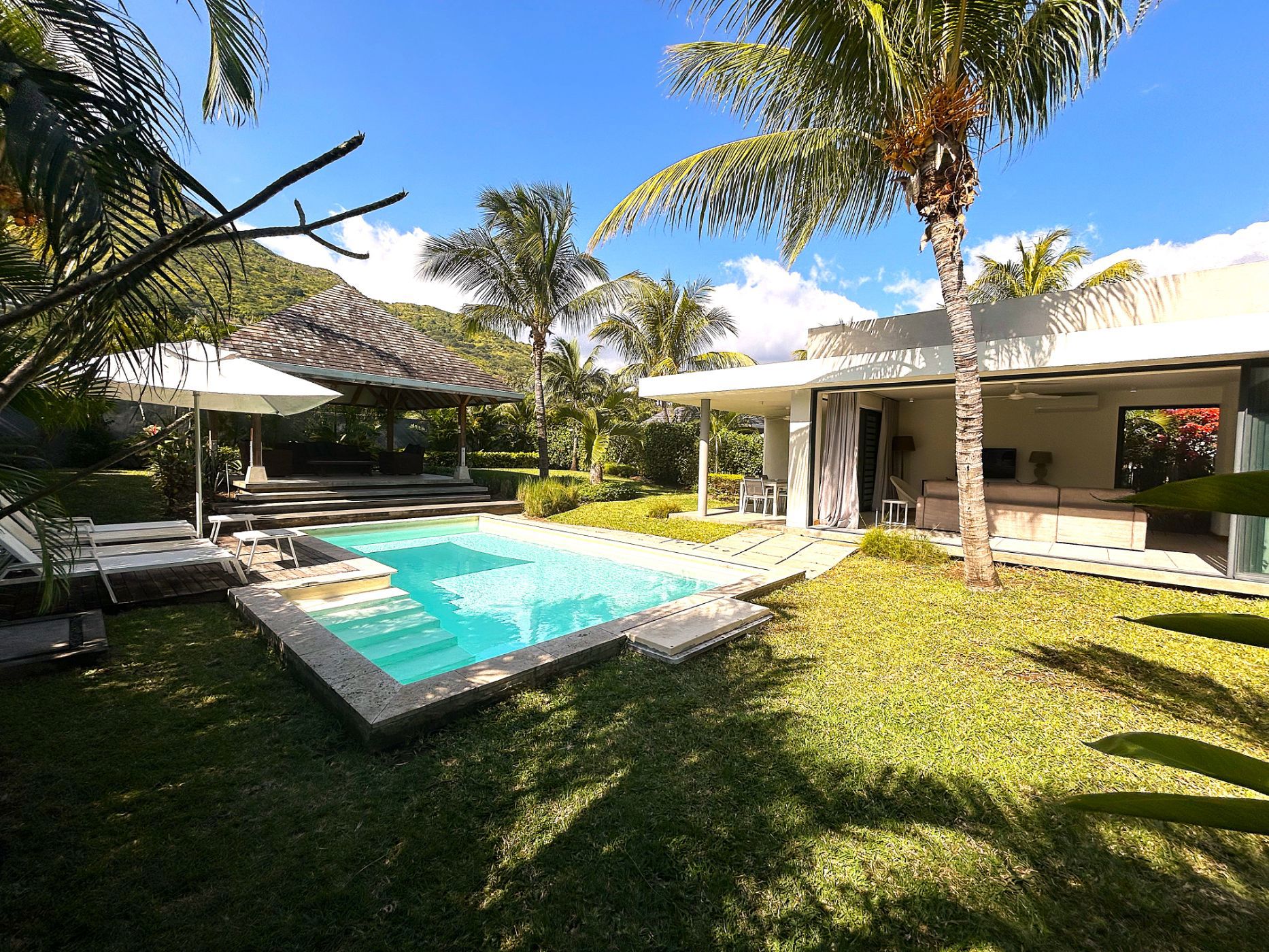 Double-storey house for sale in Tamarin, Mauritius - MUR1678720