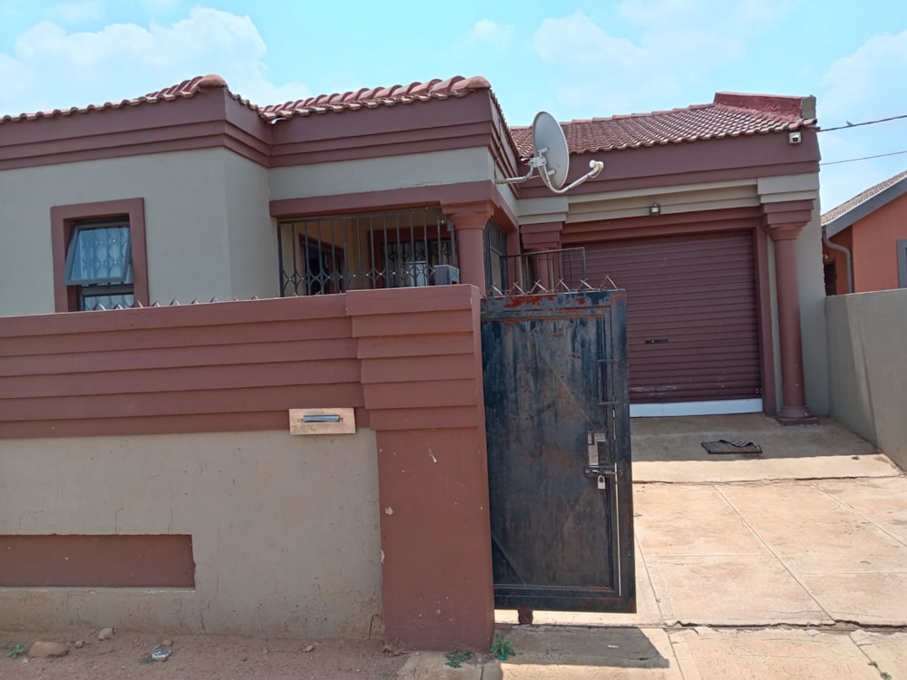 House for sale in Stretford - 1VT1678733 House for sale in Stretford - 1VT1678733