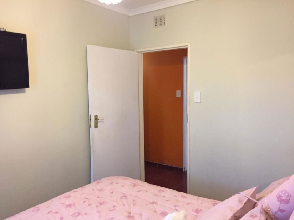 House let in Southridge Park - 1MH1678788 House let in Southridge Park - 1MH1678788