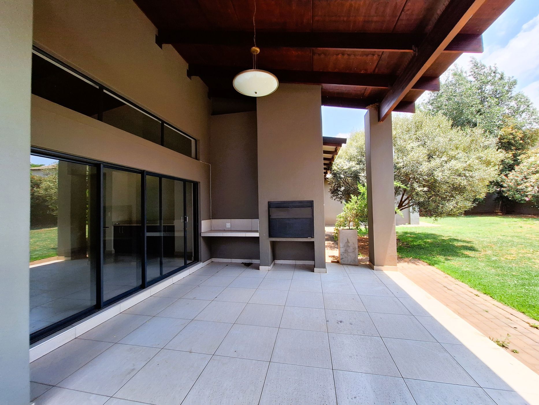 Single-storey house to rent in Midstream Estate - CNL1678840