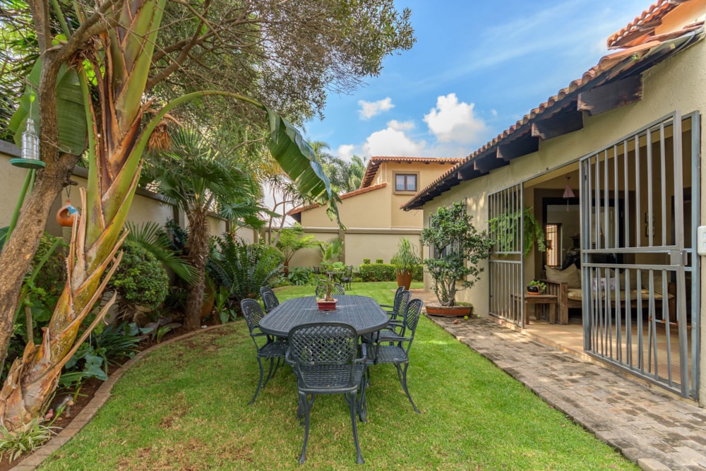 Cluster let in Bedfordview - BWL1678923 Cluster let in Bedfordview - BWL1678923