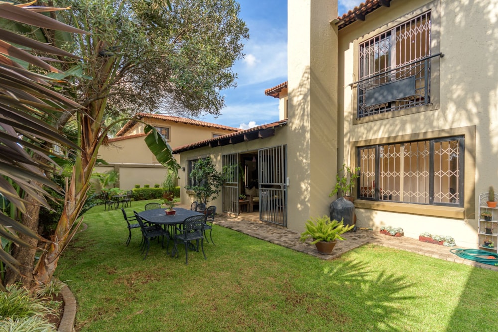 Cluster let in Bedfordview - BWL1678923 Cluster let in Bedfordview - BWL1678923