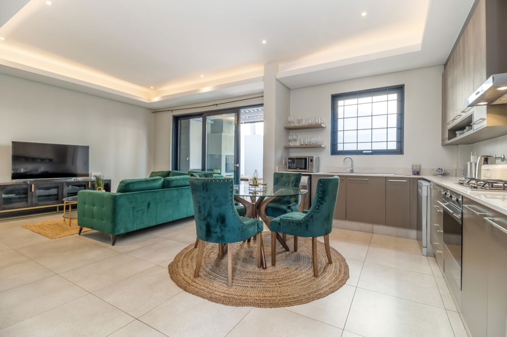 Townhouse for sale in Bryanston - HP1719867