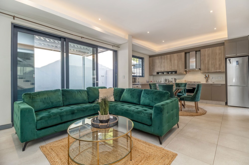 Townhouse for sale in Bryanston - HP1719867