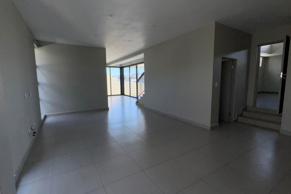 Double-storey house for sale in The Rest - 1NS1679193 Double-storey house for sale in The Rest - 1NS1679193