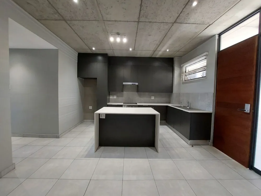 Apartment for sale in Brooklyn, Pretoria East - PT1681368 Apartment for sale in Brooklyn, Pretoria East - PT1681368