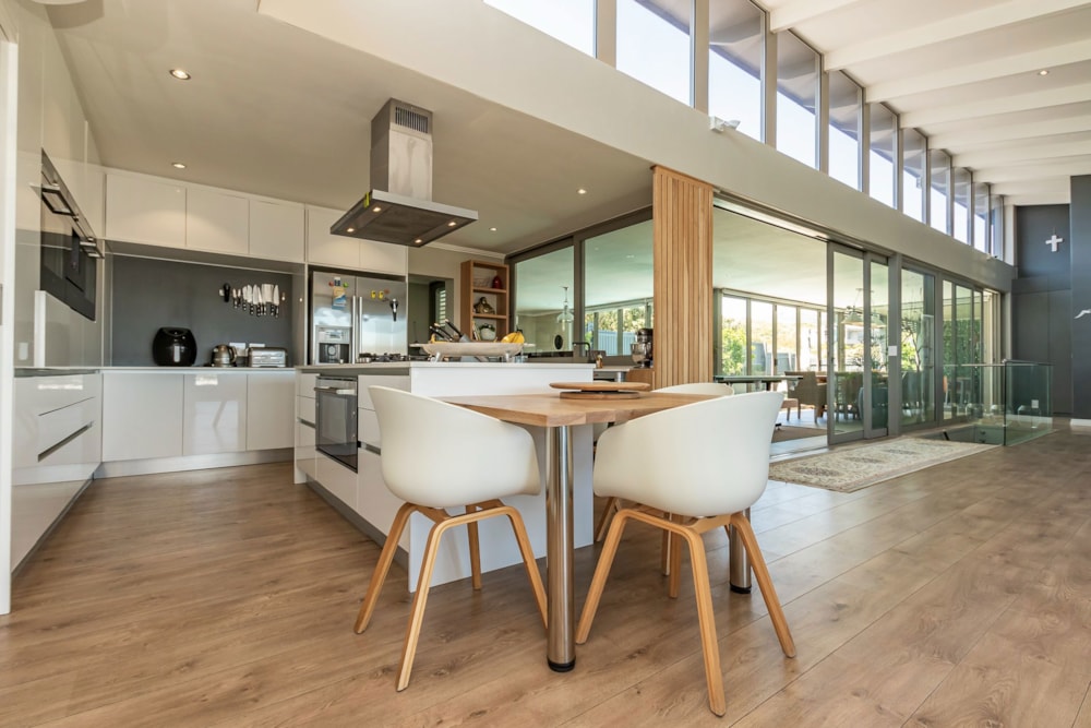 House let in Chapman's Bay Estate - FHL1679374 House let in Chapman's Bay Estate - FHL1679374