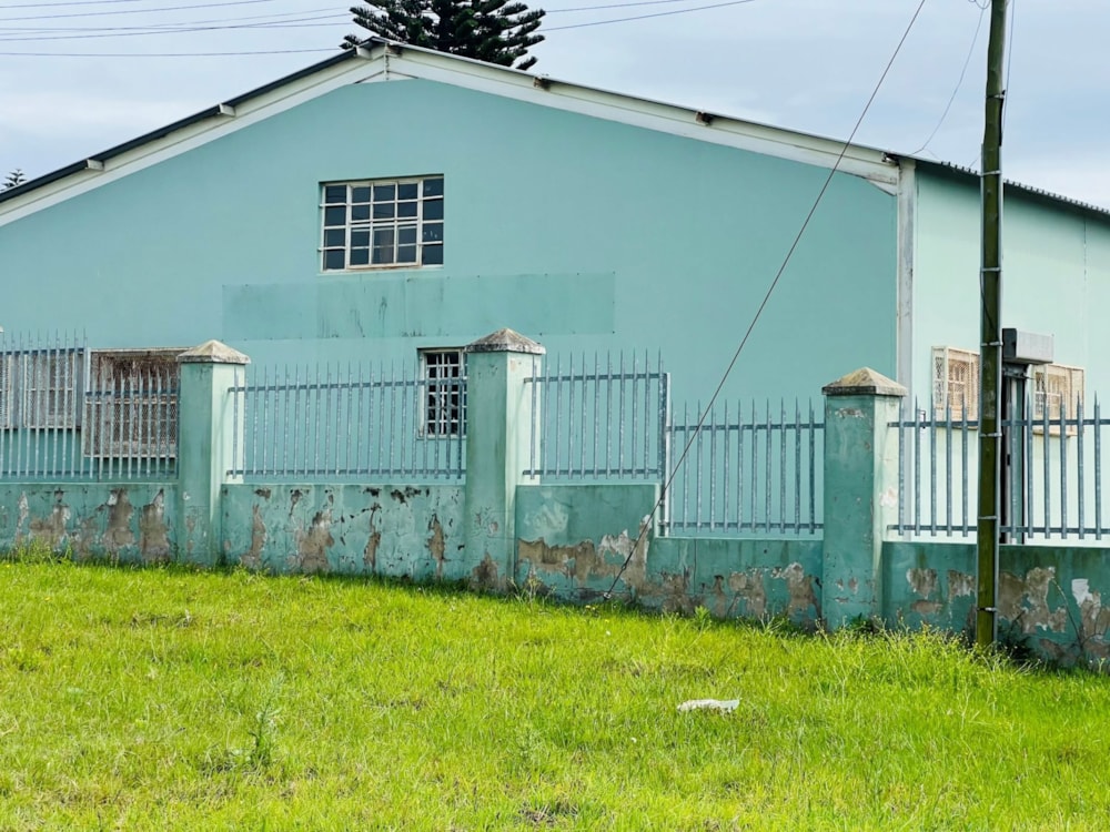 Commercial Building for sale in King Williams Town (Qonce) - 1MH1679405