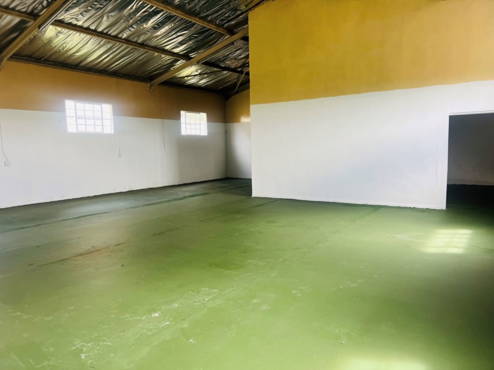 Commercial Building for sale in King Williams Town (Qonce) - 1MH1679405