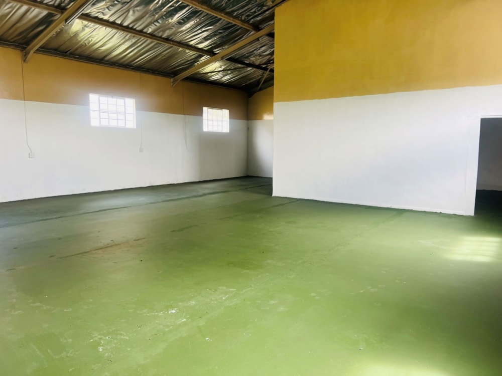 Commercial Building for sale in King Williams Town (Qonce) - 1MH1679405