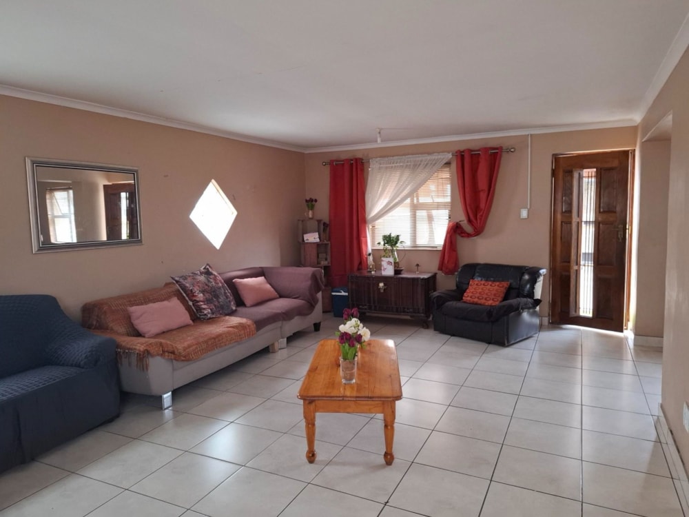 House to rent in Rocklands, Mitchells Plain - 1MN1745270 House to rent in Rocklands, Mitchells Plain - 1MN1745270