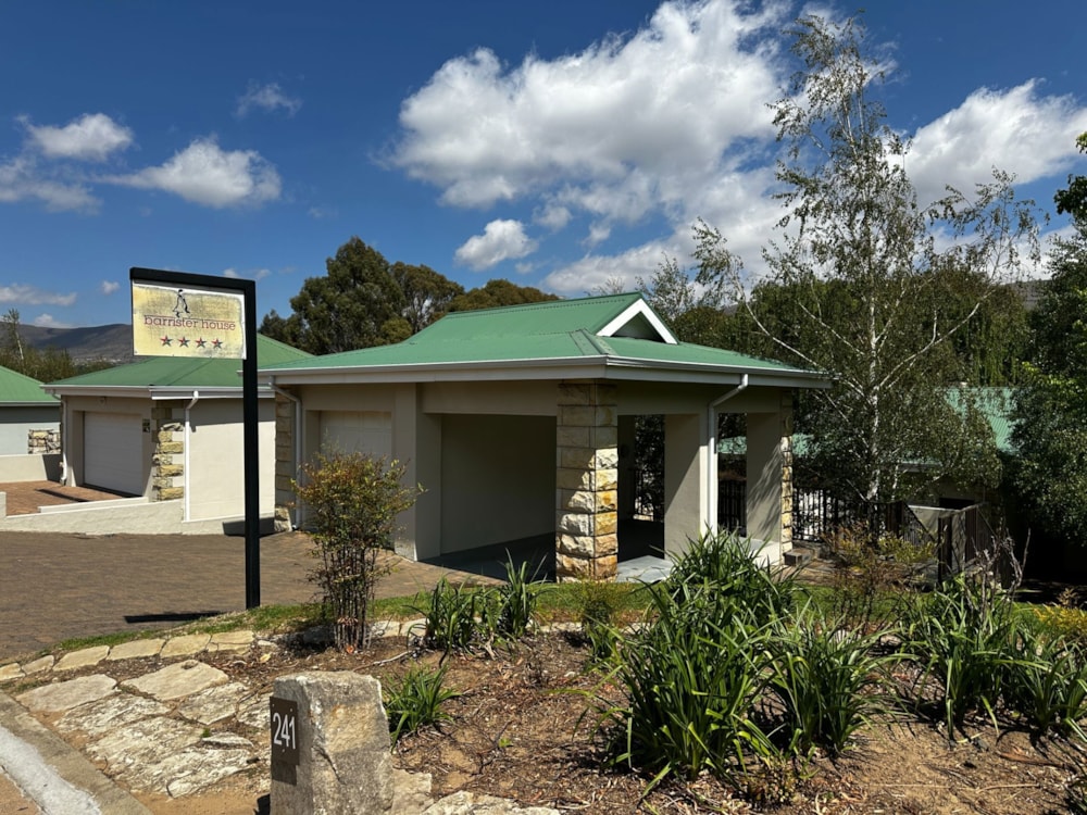 Golf estate house for sale in Clarens - 1CS1679532