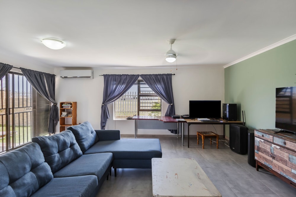 Golf estate house let in Fairview Golf Estate - SW1700398 Golf estate house let in Fairview Golf Estate - SW1700398