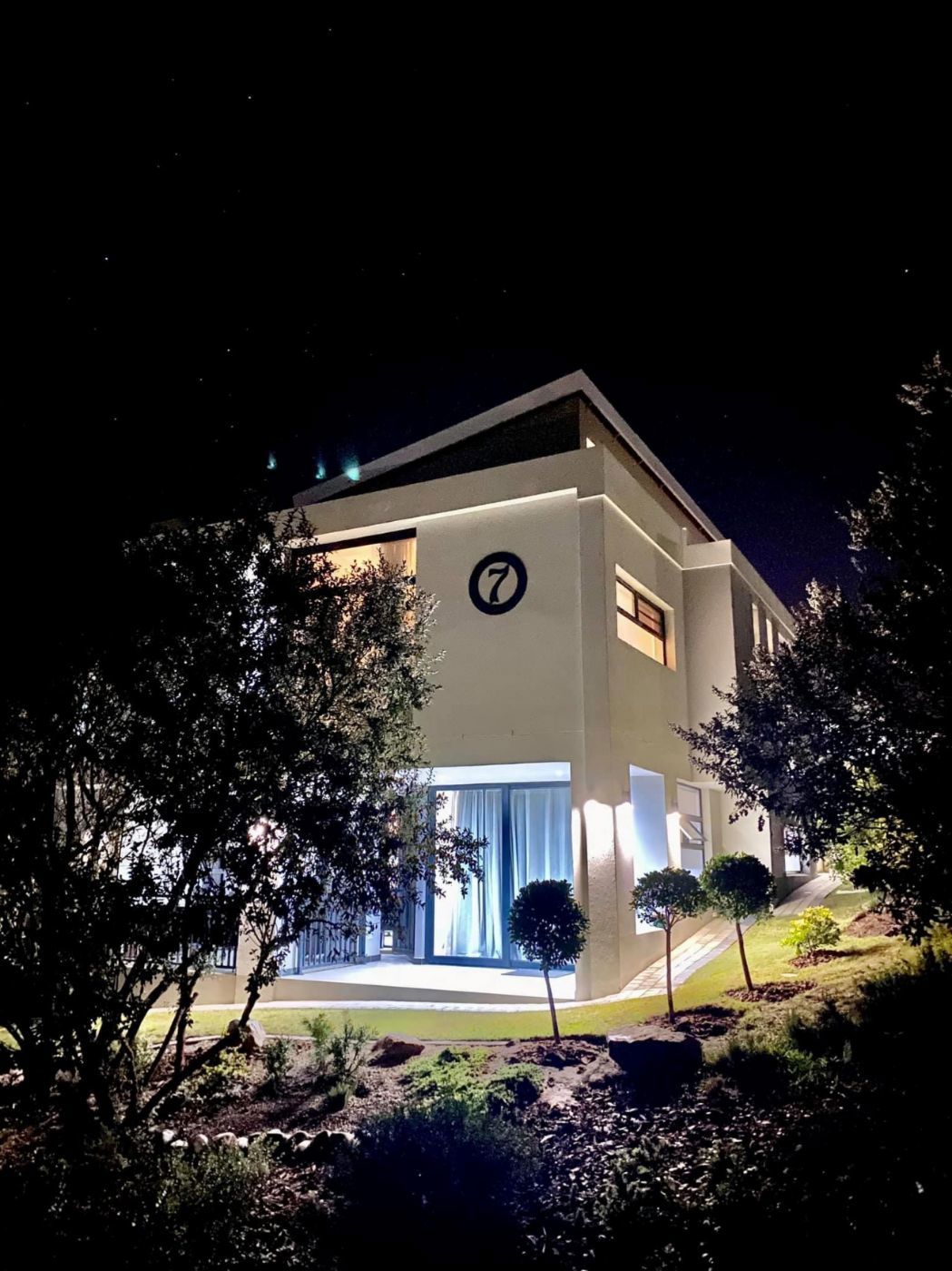 Double-storey house for sale in Pinnacle Point Golf Estate - 1MB1444796