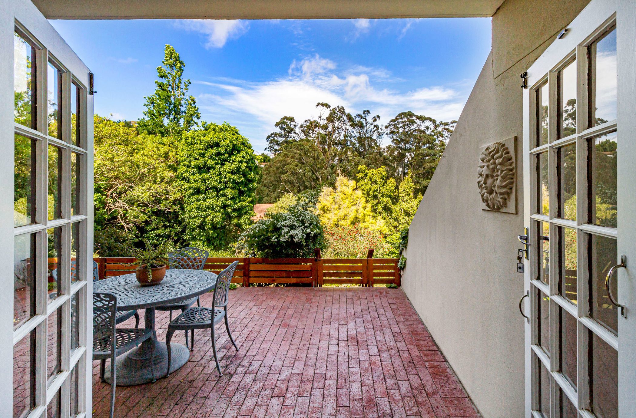 Townhouse for sale in Worlds View, Somerset West - SW1678821