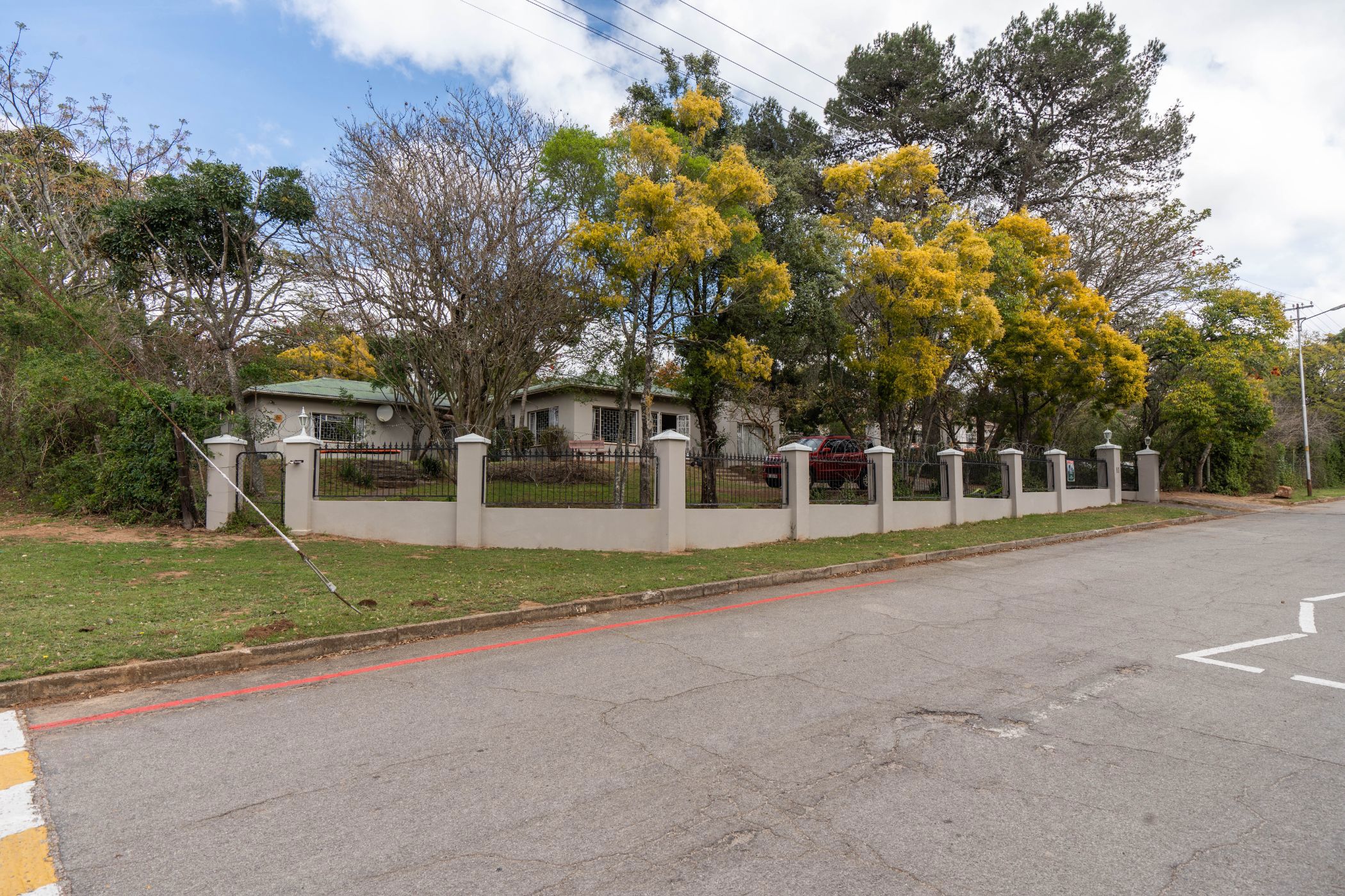 Single-storey house for sale in West Hill, Grahamstown, Makhanda - 1GC1668839