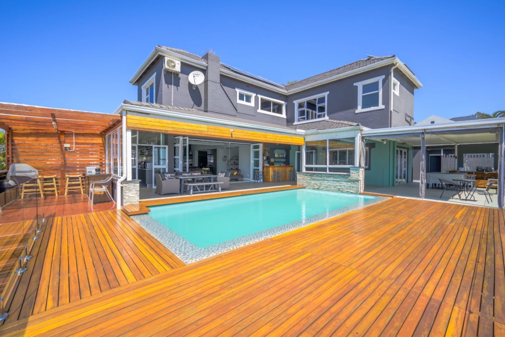 Double-storey house for sale in Durban North - 1ND1675990 Double-storey house for sale in Durban North - 1ND1675990