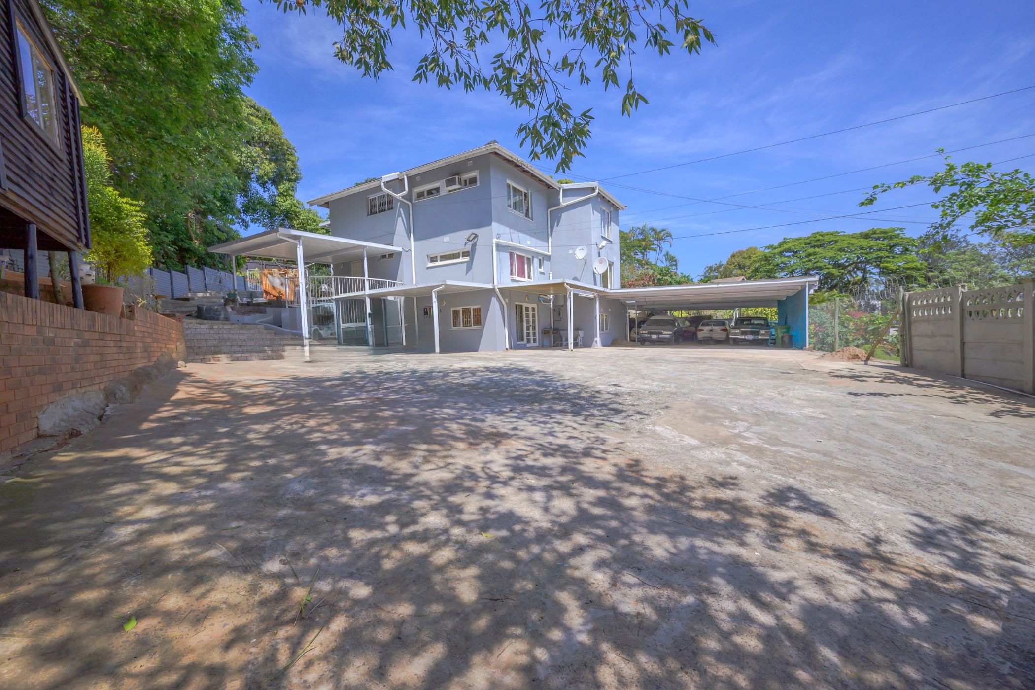 Double-storey house for sale in Durban North - 1ND1676144