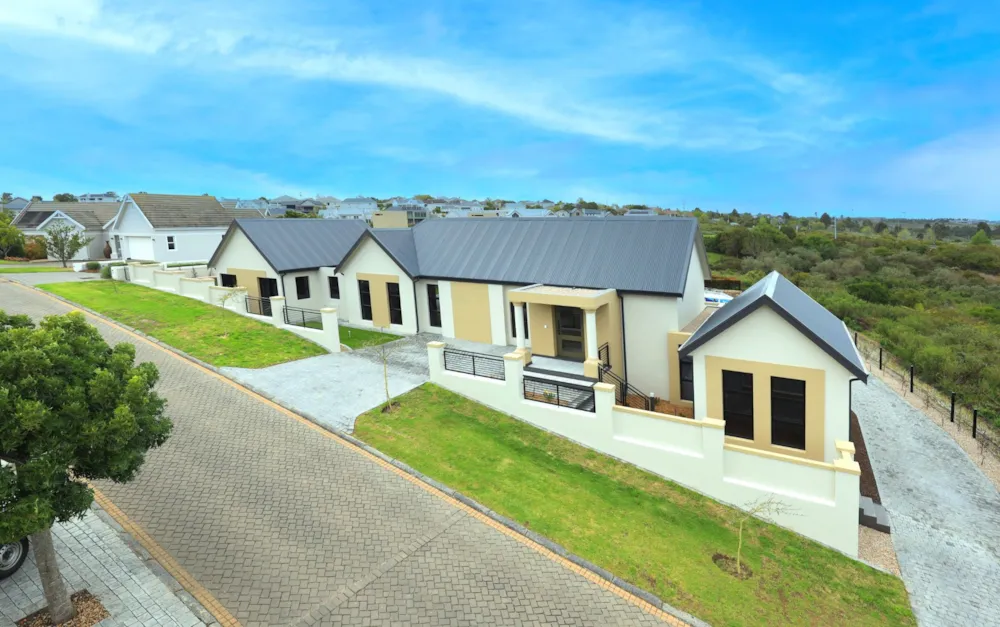 House let in Kingswood Golf Estate - GEO1715810 House let in Kingswood Golf Estate - GEO1715810