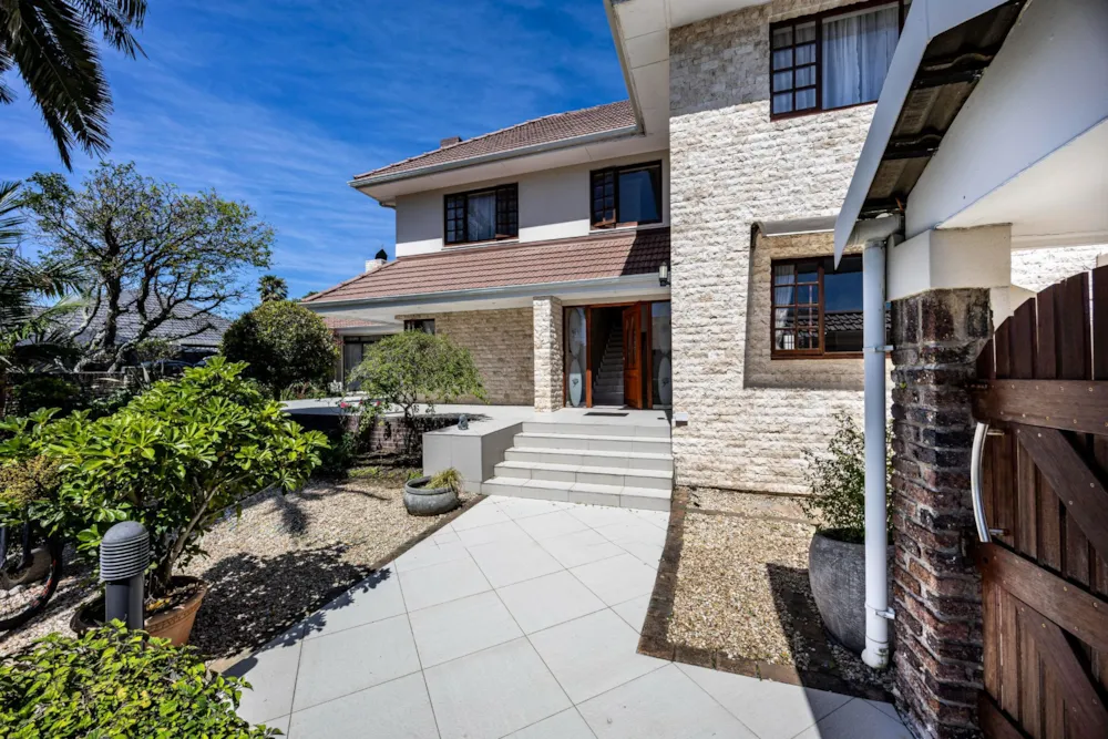 House for sale in Nahoon Beach - 1EZ1678660