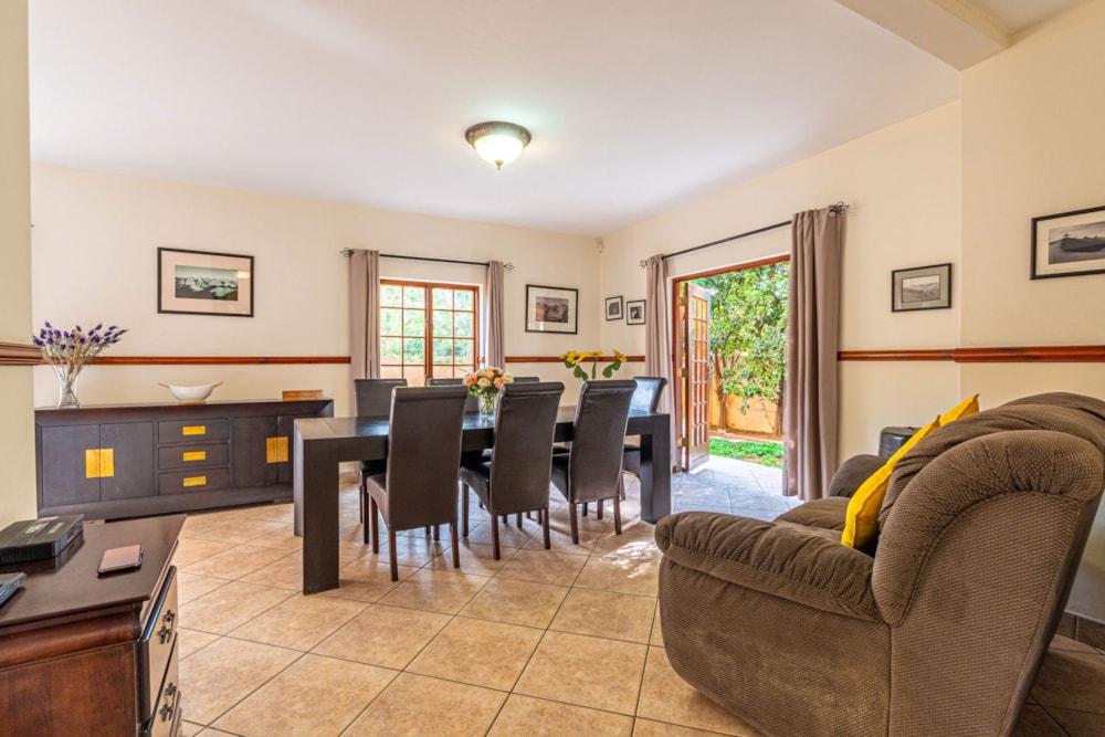 Security estate home sold in Kyalami - MR1678145 Security estate home sold in Kyalami - MR1678145