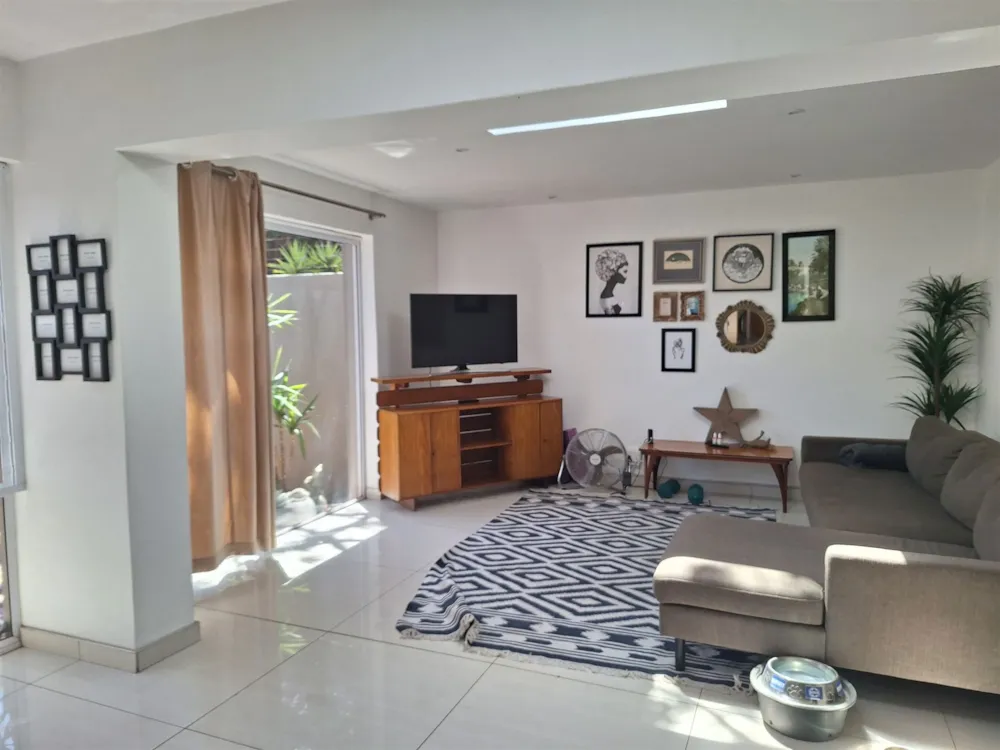 House let in Oaklands, Johannesburg - JBL1736841 House let in Oaklands, Johannesburg - JBL1736841