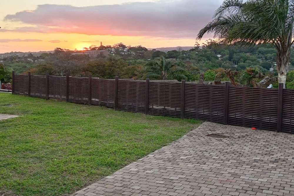 Townhouse for sale in Amanzimtoti - 1WB1677590 Townhouse for sale in Amanzimtoti - 1WB1677590